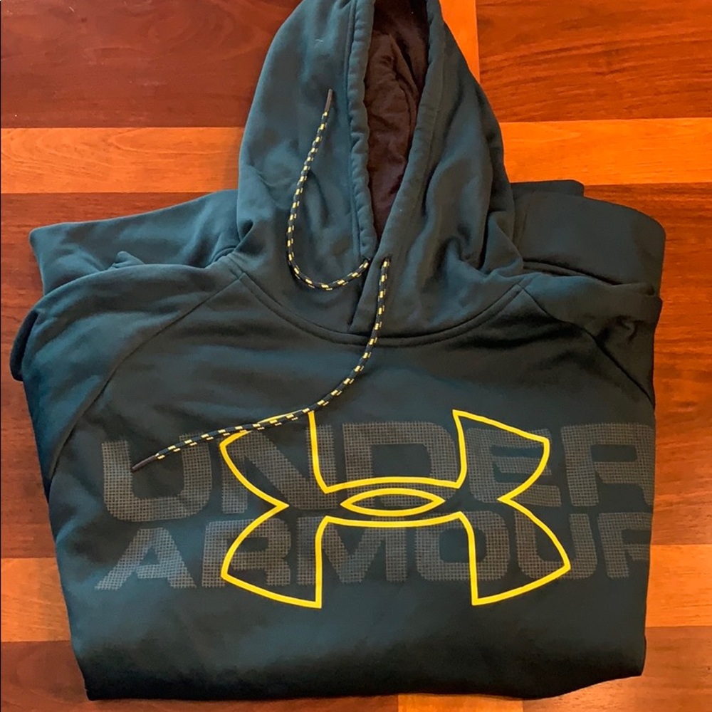 UA sweatshirt